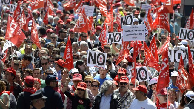 Demonstrations in Spain against bank bailout and austerity policies